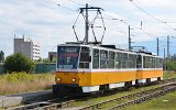 Eine der wenigen schmalspurige Doppeltraktionen mit Tatra T6A2 auf der SL 11 an der Wohnsiedlung Ilijanzi . Tw 2031 am 13.09.2015